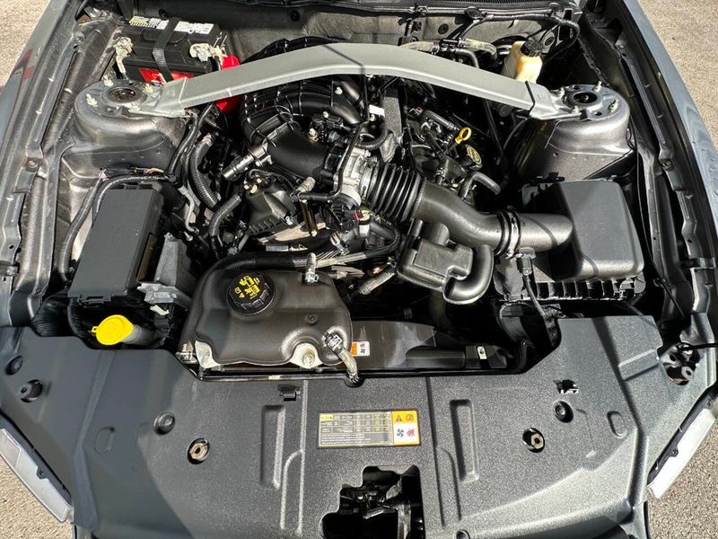 2014 Ford Mustang 2dr Convertible V6 - 22931919 - 28