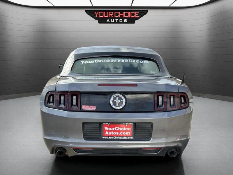 2014 Ford Mustang 2dr Convertible V6 - 22931919 - 4