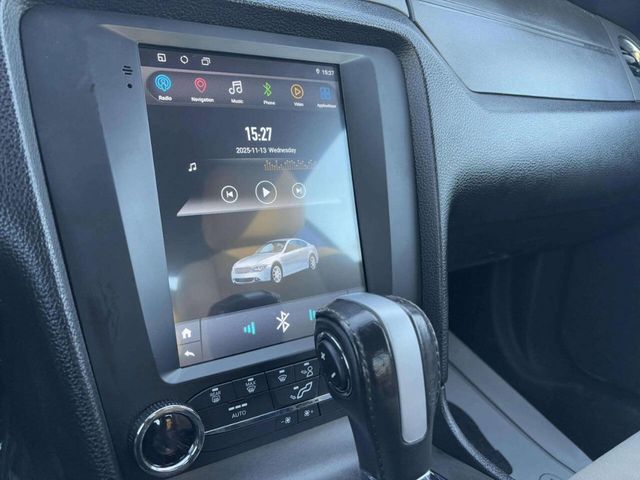 2014 Ford Mustang 2dr Convertible V6 - 22945882 - 23