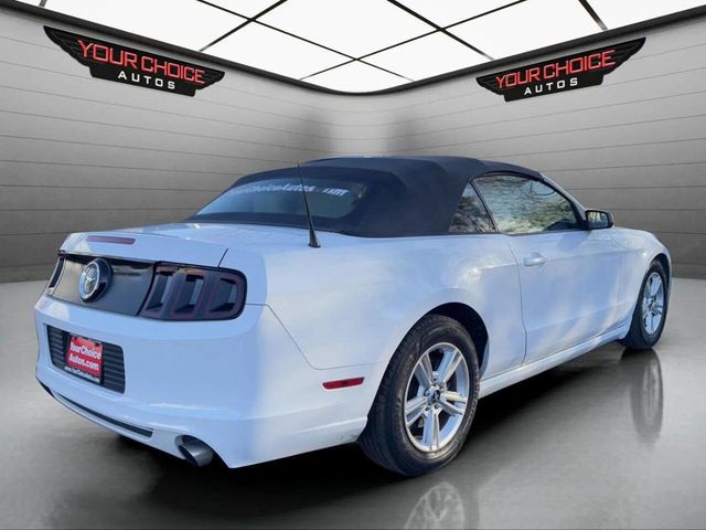 2014 Ford Mustang 2dr Convertible V6 - 22945882 - 5