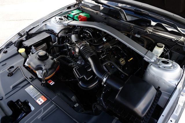 2014 Ford Mustang 2dr Convertible V6 - 22938612 - 47