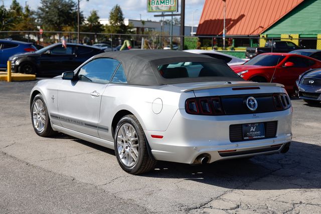 2014 Ford Mustang 2dr Convertible V6 - 22938612 - 6