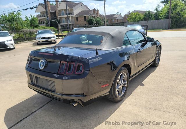 2014 Ford Mustang 2dr Convertible V6 - 20967296 - 7