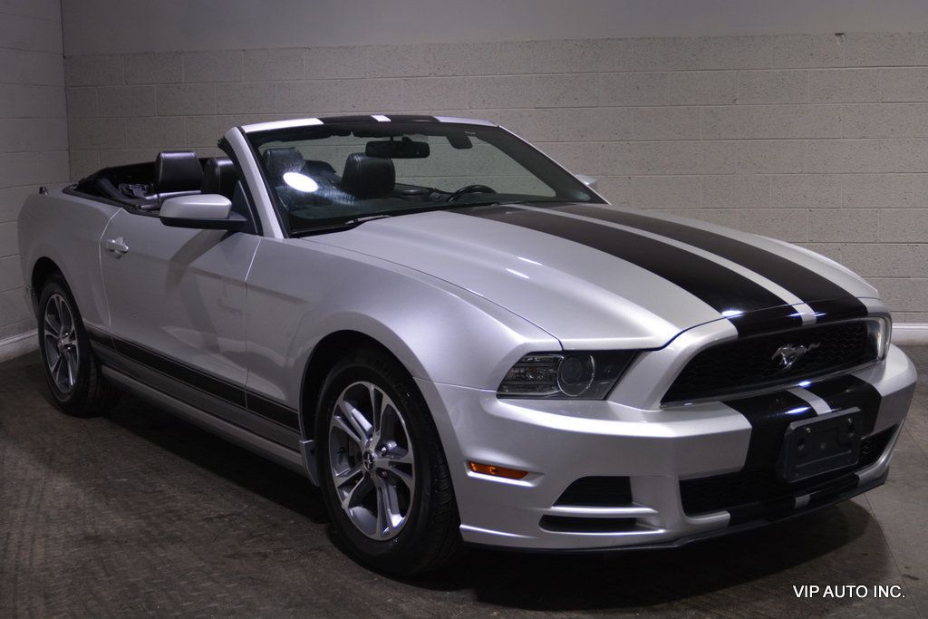 2014 Ford Mustang 2dr Convertible V6 - 22273420 - 2