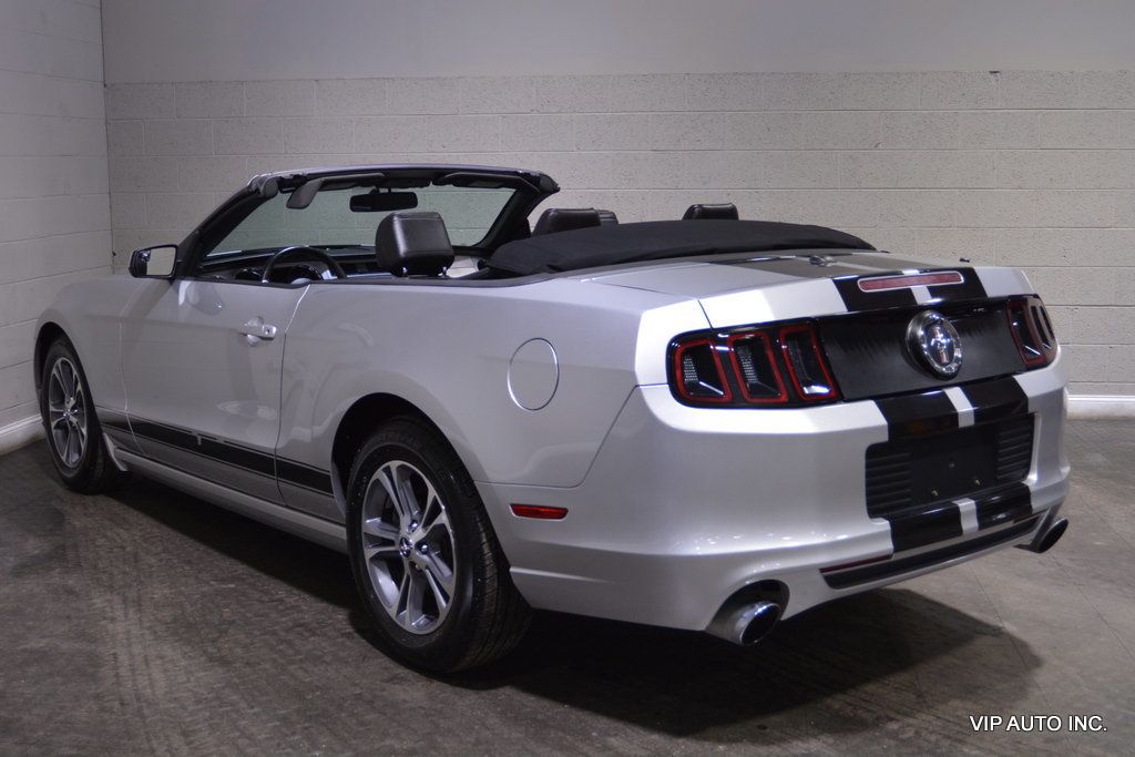 2014 Ford Mustang 2dr Convertible V6 - 22273420 - 6