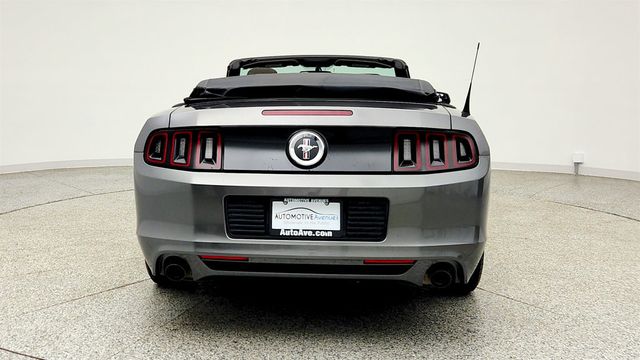 2014 Ford Mustang 2dr Convertible V6 w/ Equipment Group 102A - 23020946 - 5