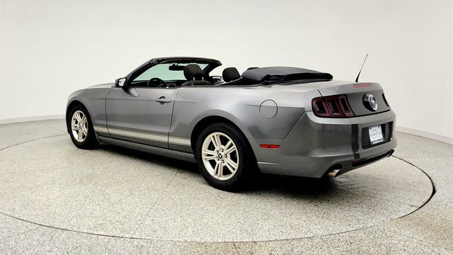 2014 Ford Mustang 2dr Convertible V6 w/ Equipment Group 102A - 23020946 - 6