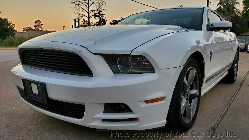 2014 Ford Mustang Base photo 2