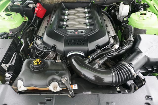 2014 Ford Mustang 2dr Coupe GT - 22909821 - 25