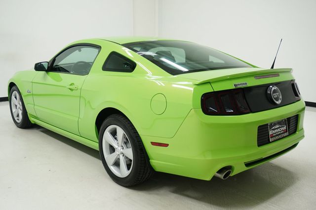 2014 Ford Mustang 2dr Coupe GT - 22909821 - 5