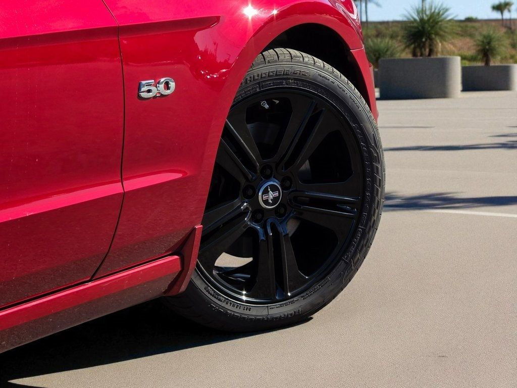 2014 Ford Mustang 2dr Coupe GT - 22936390 - 7