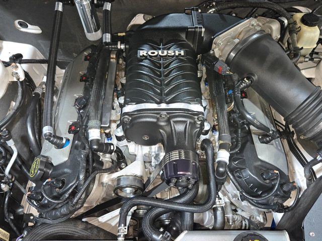 2014 Ford Mustang 2dr Coupe GT - 22991134 - 3