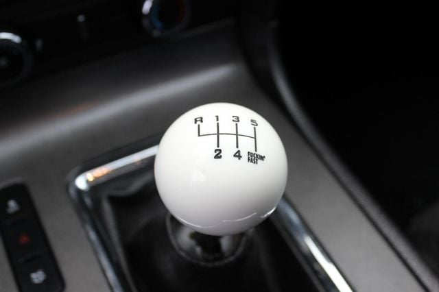 2014 Ford Mustang 2dr Coupe GT - 22993440 - 9