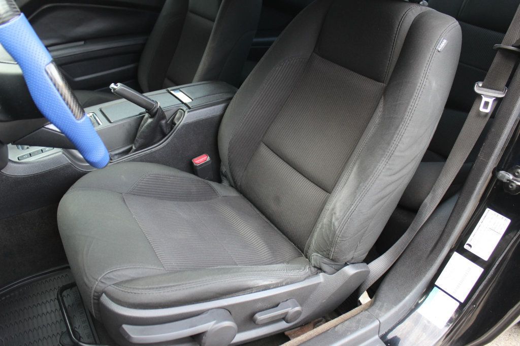 2014 Ford Mustang 2dr Coupe GT - 22993440 - 16