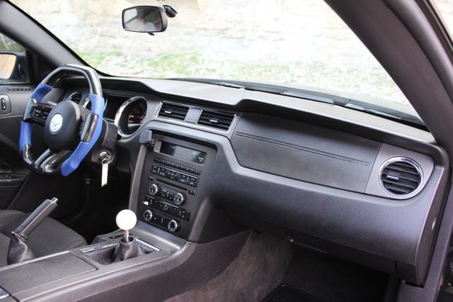 2014 Ford Mustang 2dr Coupe GT - 22993440 - 17