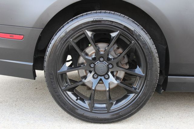 2014 Ford Mustang 2dr Coupe GT - 22993440 - 26