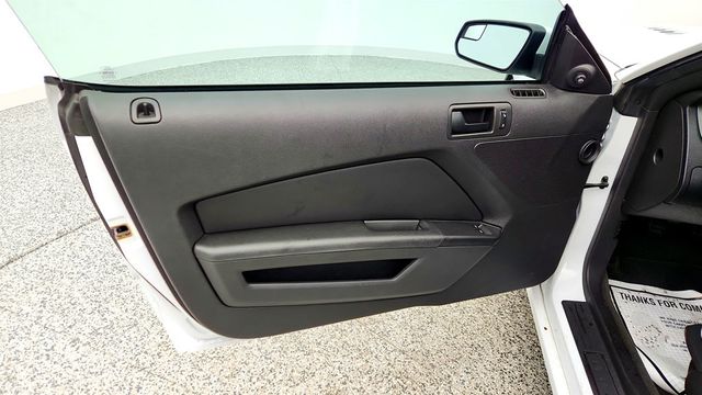 2014 Ford Mustang 2dr Coupe GT (manual transmission, 420-horsepower) - 22986318 - 9