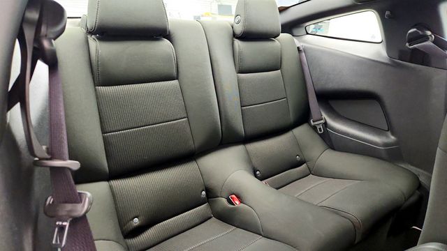 2014 Ford Mustang 2dr Coupe GT (manual transmission, 420-horsepower) - 22986318 - 19