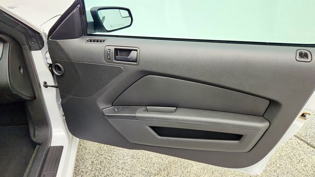 2014 Ford Mustang 2dr Coupe GT (manual transmission, 420-horsepower) - 22986318 - 22