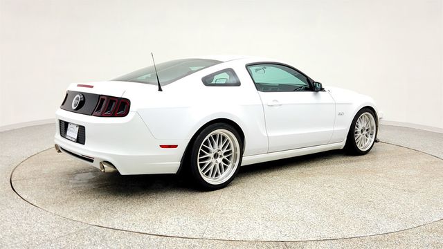 2014 Ford Mustang 2dr Coupe GT (manual transmission, 420-horsepower) - 22986318 - 4