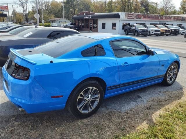 2014 Ford Mustang 2dr Coupe V6 - 22647061 - 1