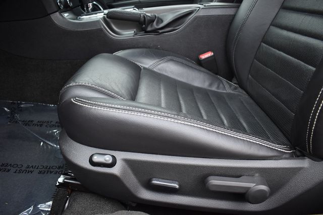 2014 Ford Mustang 2dr Coupe V6 - 23001669 - 19