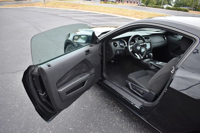 2014 Ford Mustang 2dr Coupe V6 - 23086496 - 16