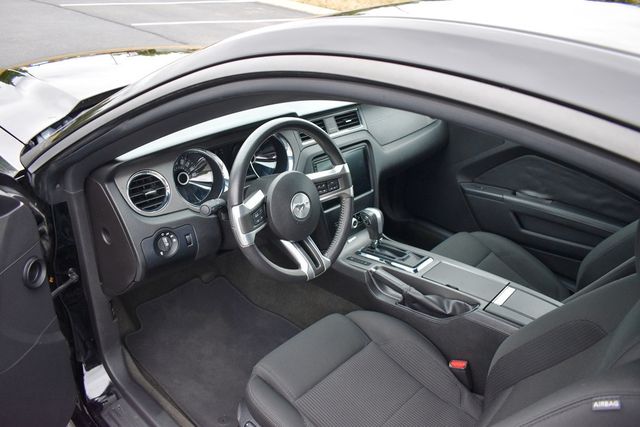 2014 Ford Mustang 2dr Coupe V6 - 23086496 - 1