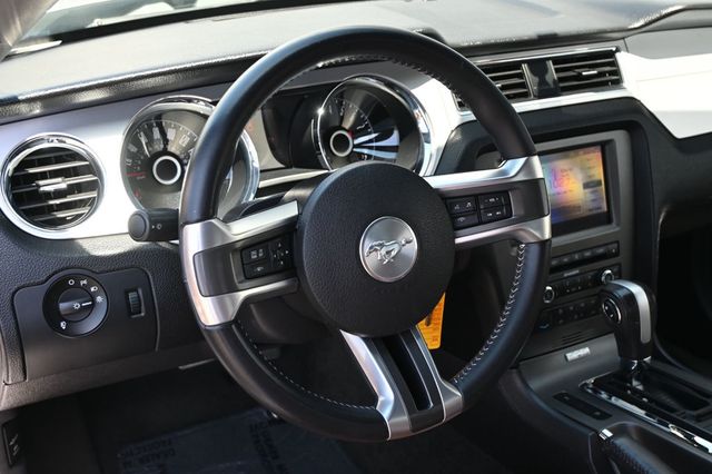 2014 Ford Mustang 2dr Coupe V6 Premium - 23053824 - 11