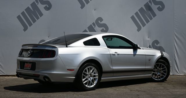 2014 Ford Mustang 2dr Coupe V6 Premium - 23053824 - 4