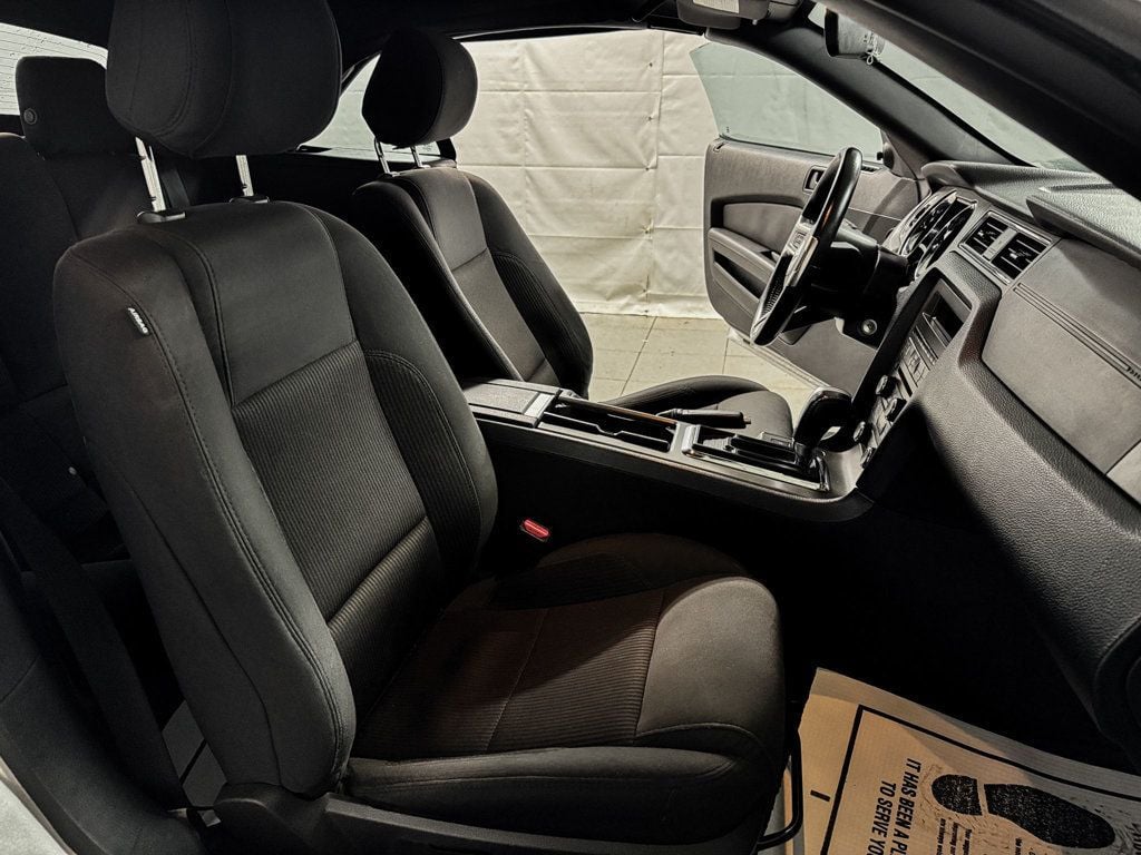 2014 Ford Mustang CONVERTIBLE - 22962108 - 13