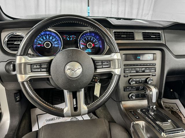 2014 Ford Mustang CONVERTIBLE - 22962108 - 14