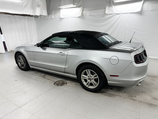 2014 Ford Mustang CONVERTIBLE - 22962108 - 3