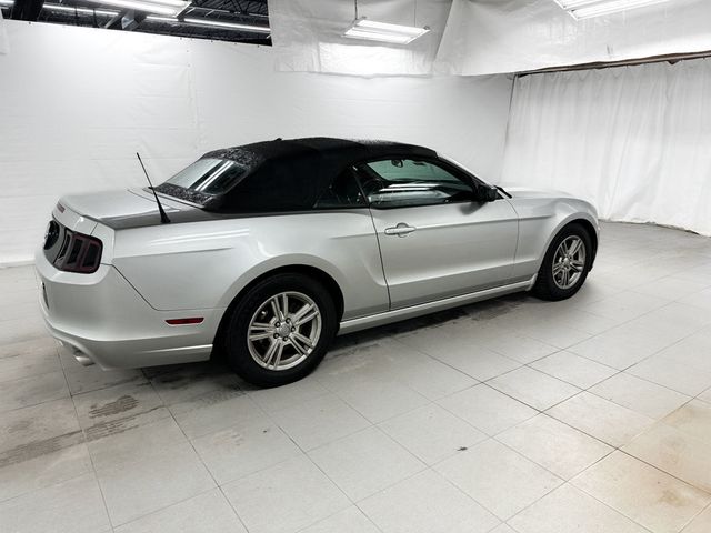 2014 Ford Mustang CONVERTIBLE - 22962108 - 7