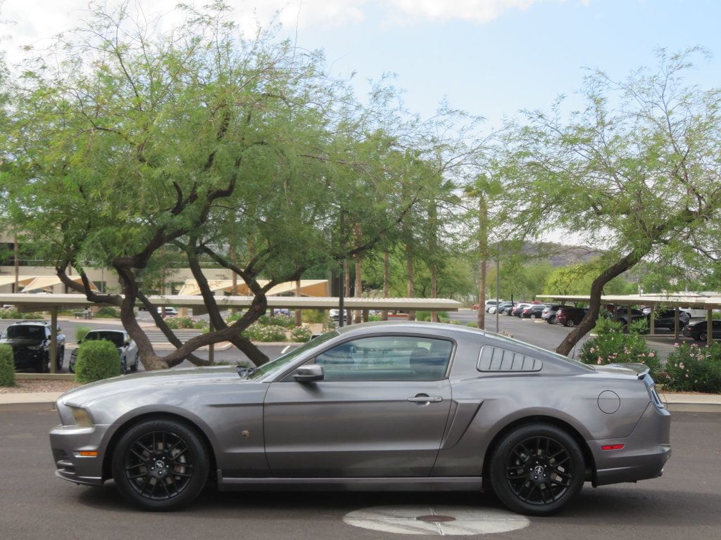 2014 Ford Mustang EXTRA CLEAN V6 COUPE MUSTANG LOW MILES  - 22637538 - 1