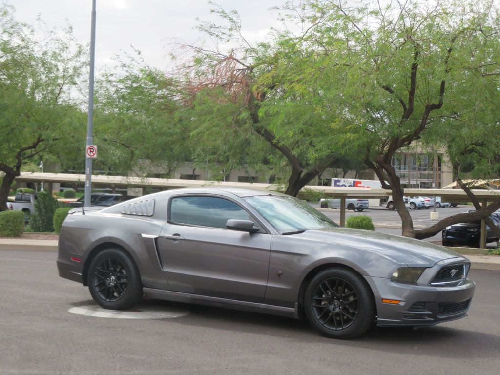 2014 Ford Mustang EXTRA CLEAN V6 COUPE MUSTANG LOW MILES  - 22637538 - 3