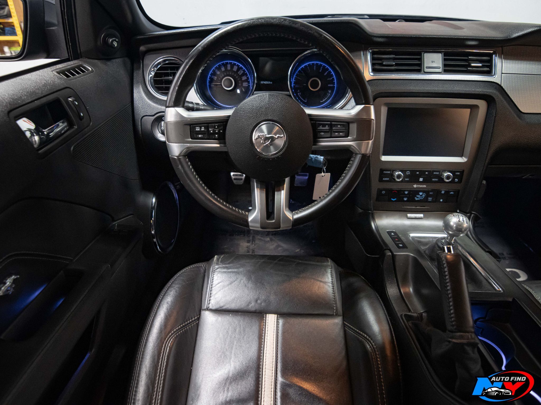 2014 Ford Mustang Premium GT photo 10