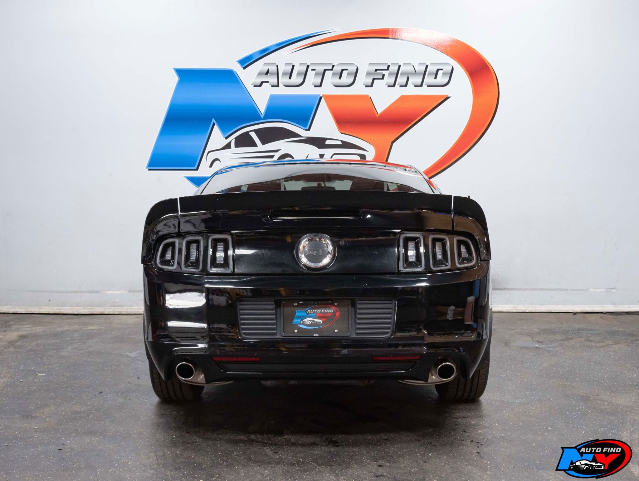 2014 Ford Mustang Premium GT photo 4