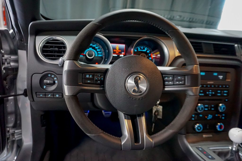 2014 Ford Mustang Shelby GT photo 11