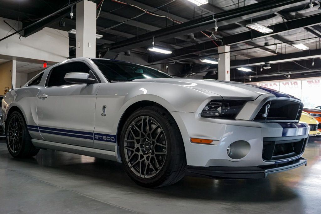 2014 Ford Mustang Shelby GT photo 2