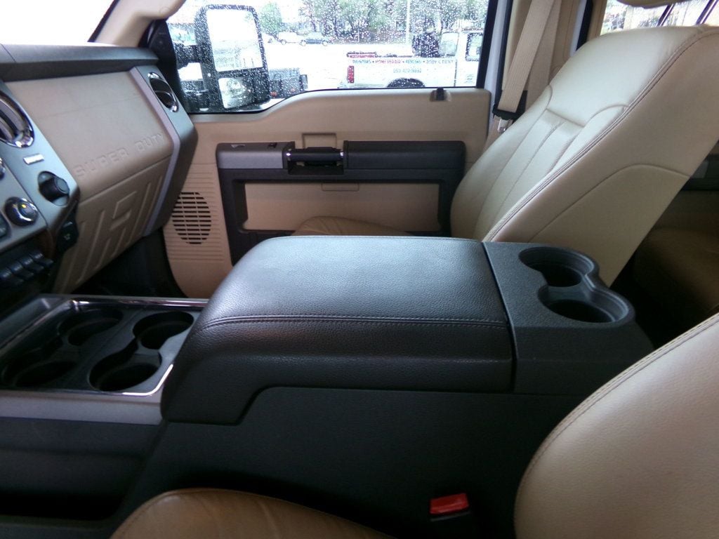 2014 Ford F-250 Lariat photo 11