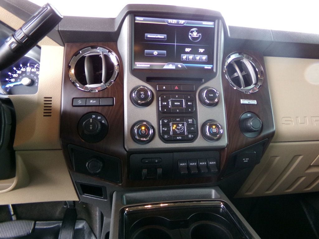 2014 Ford F-250 Lariat photo 12