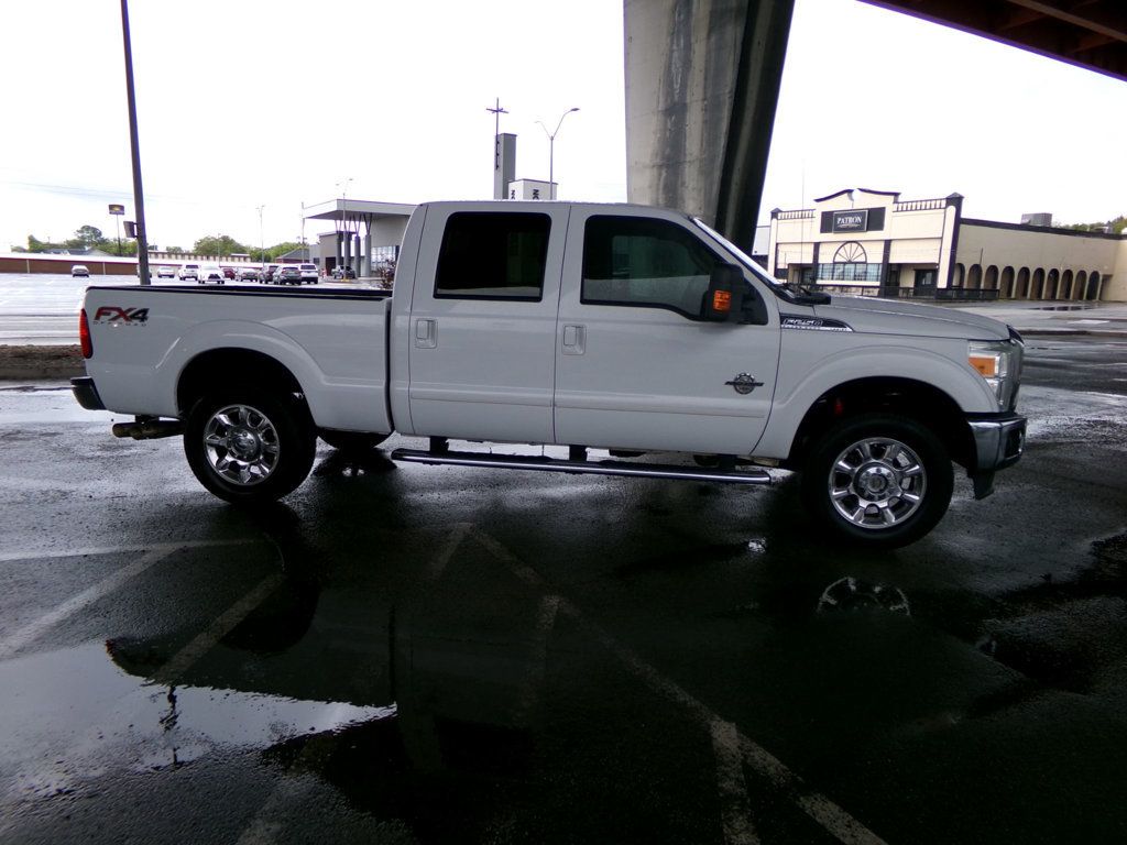 2014 Ford F-250 Lariat photo 5