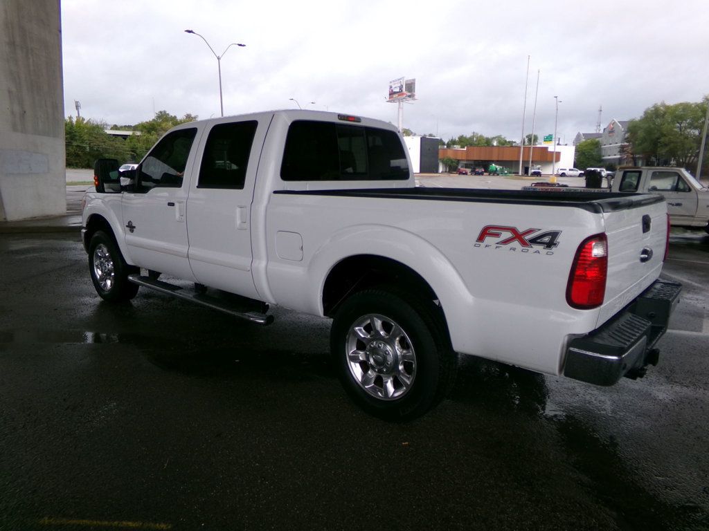 2014 Ford F-250 Lariat photo 8