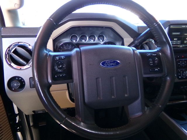 2014 Ford Super Duty F-250 SRW 4WD Crew Cab 156" Lariat - 22942074 - 10