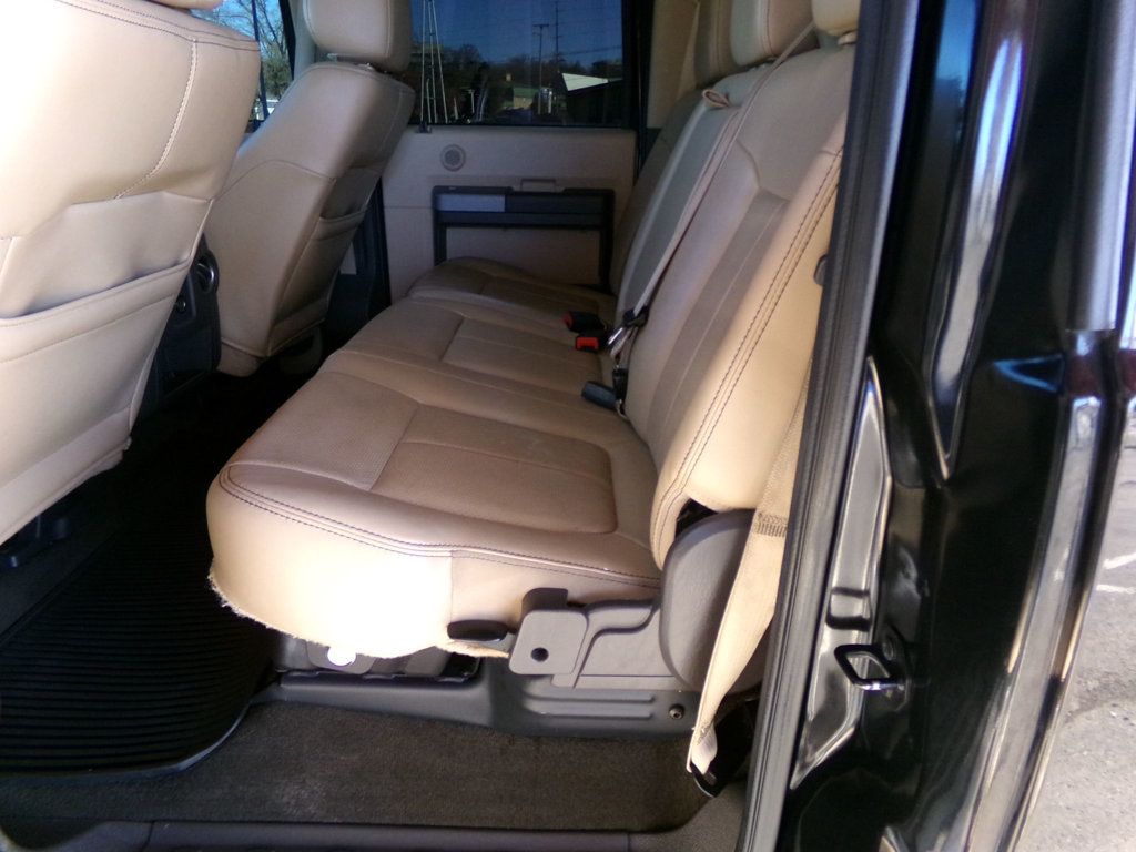 2014 Ford Super Duty F-250 SRW 4WD Crew Cab 156" Lariat - 22942074 - 13