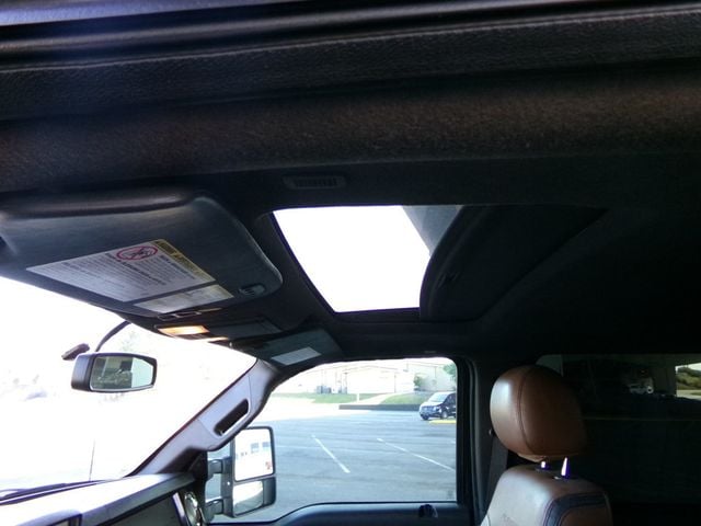 2014 Ford Super Duty F-250 SRW 4WD Crew Cab 156" Platinum - 22996782 - 9