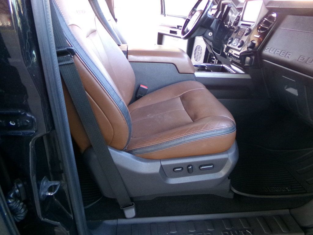 2014 Ford Super Duty F-250 SRW 4WD Crew Cab 156" Platinum - 22996782 - 16