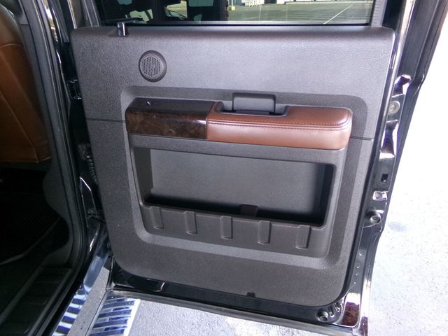 2014 Ford Super Duty F-250 SRW 4WD Crew Cab 156" Platinum - 22996782 - 18