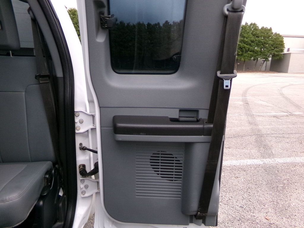 2014 Ford Super Duty F-250 SRW 4WD SuperCab 142" XL - 22960154 - 18